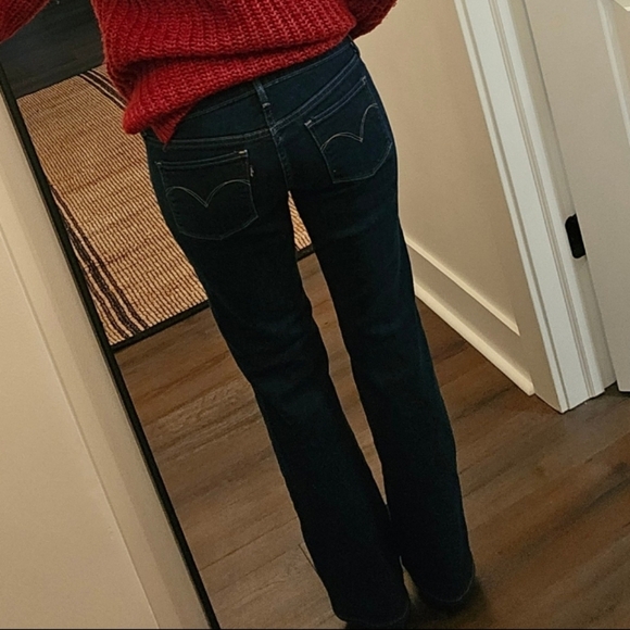 Levis Slight Curve Classic Boot Cut Jeans - Size 6 - Picture 3 of 13